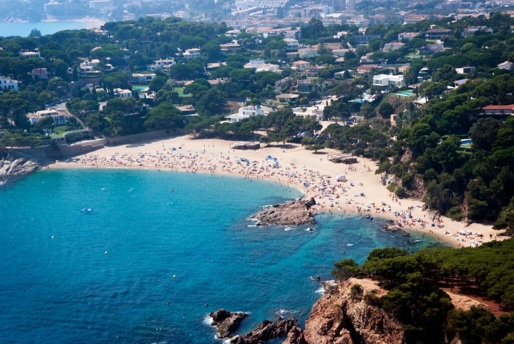 Platja Sa Conca Blue Flag beach between S'Agaró and Platja d'Aro, Girona