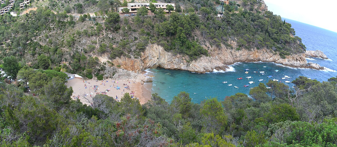 Panoramic view of Cala Pola, Tossa de Mar, on the Costa Brava