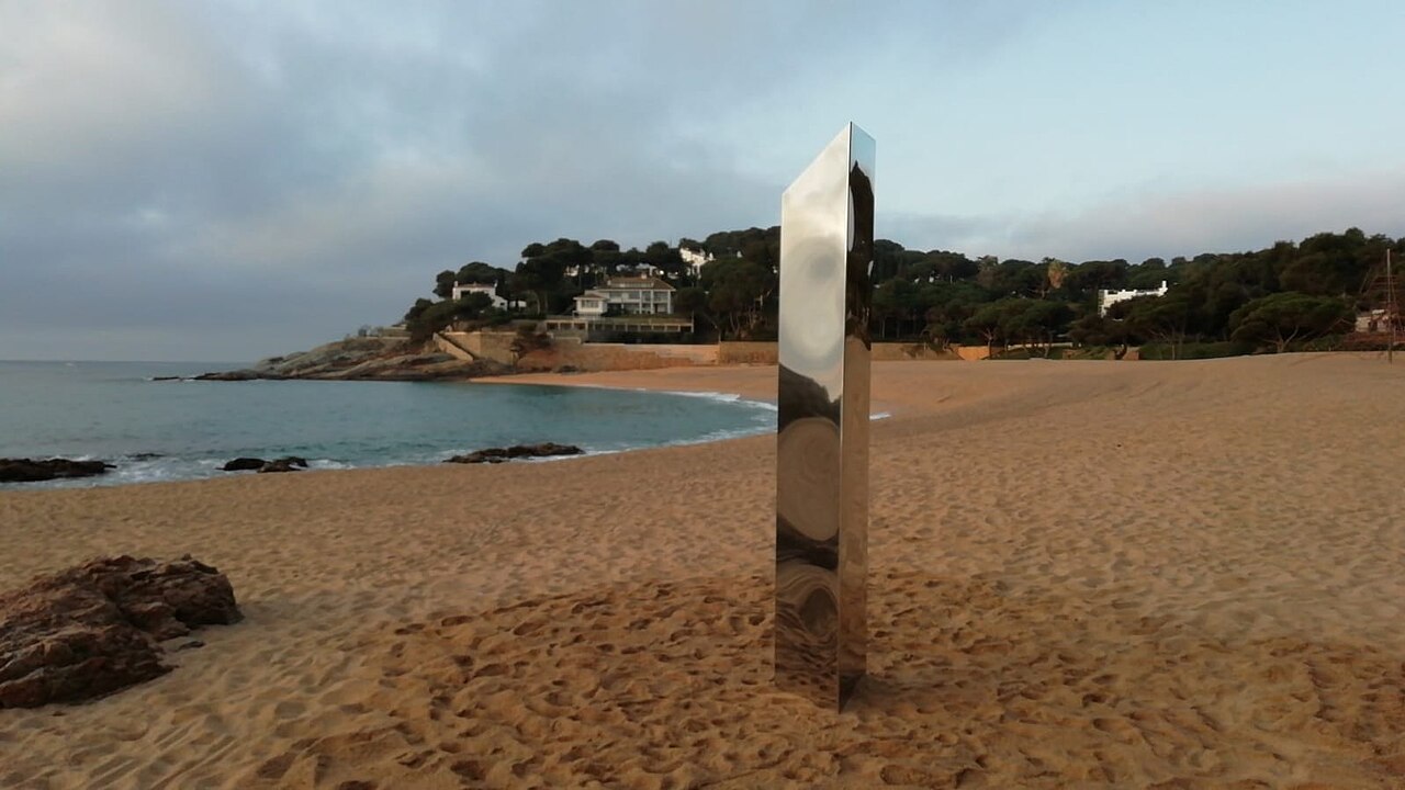Platja Sa Conca, Castell-Platja d’Aro: The Complete Guide to the Beach the Monolith Chose
