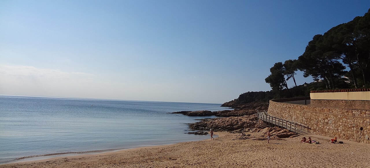 Cala del Senyor Ramon, Santa Cristina d’Aro: The Complete Guide to a Beach Its Own Town Can’t Reach