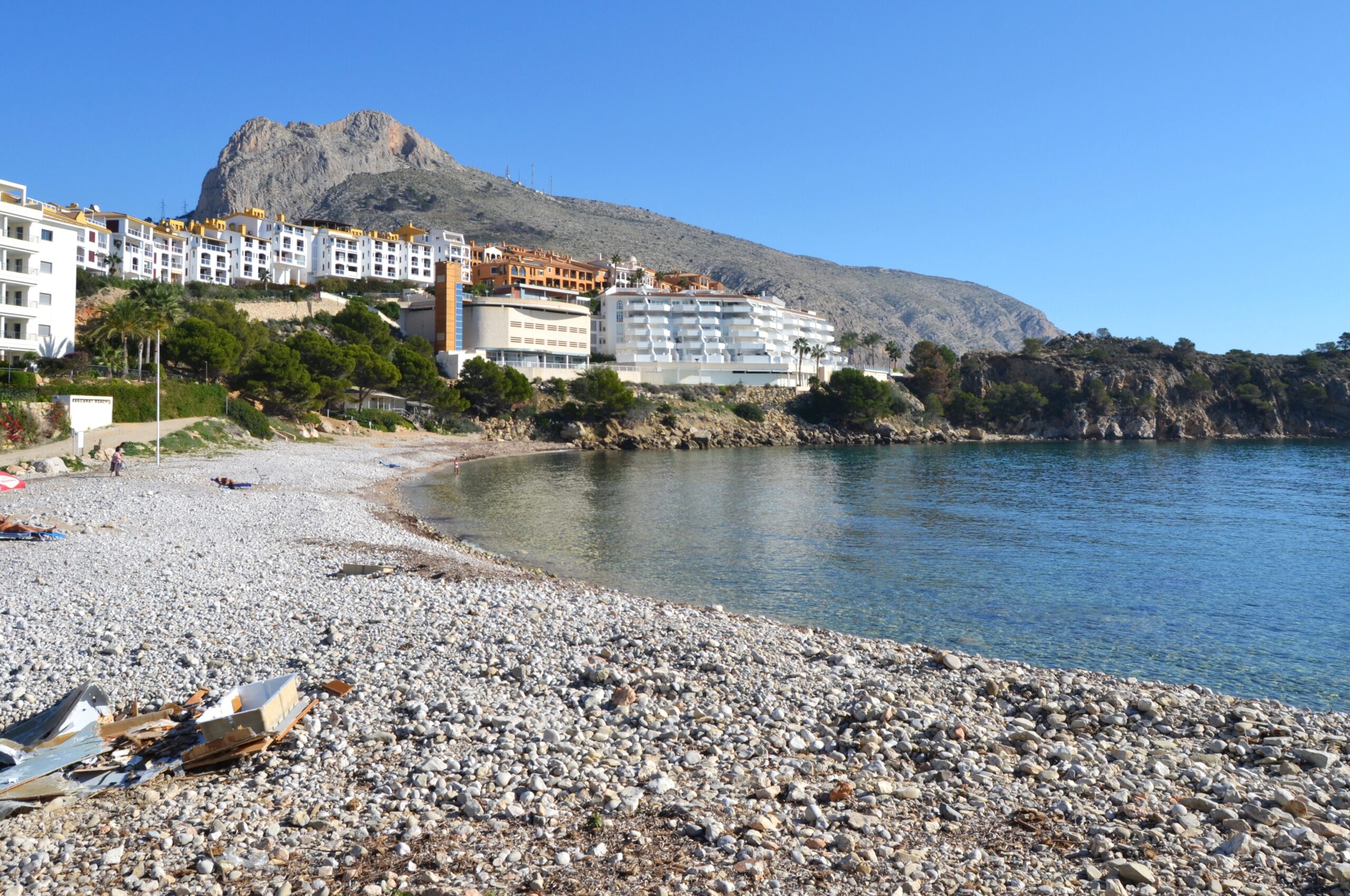 Playa Mascarat, Altea: The Complete Guide to This Pebble Cove Beneath the Cliffs