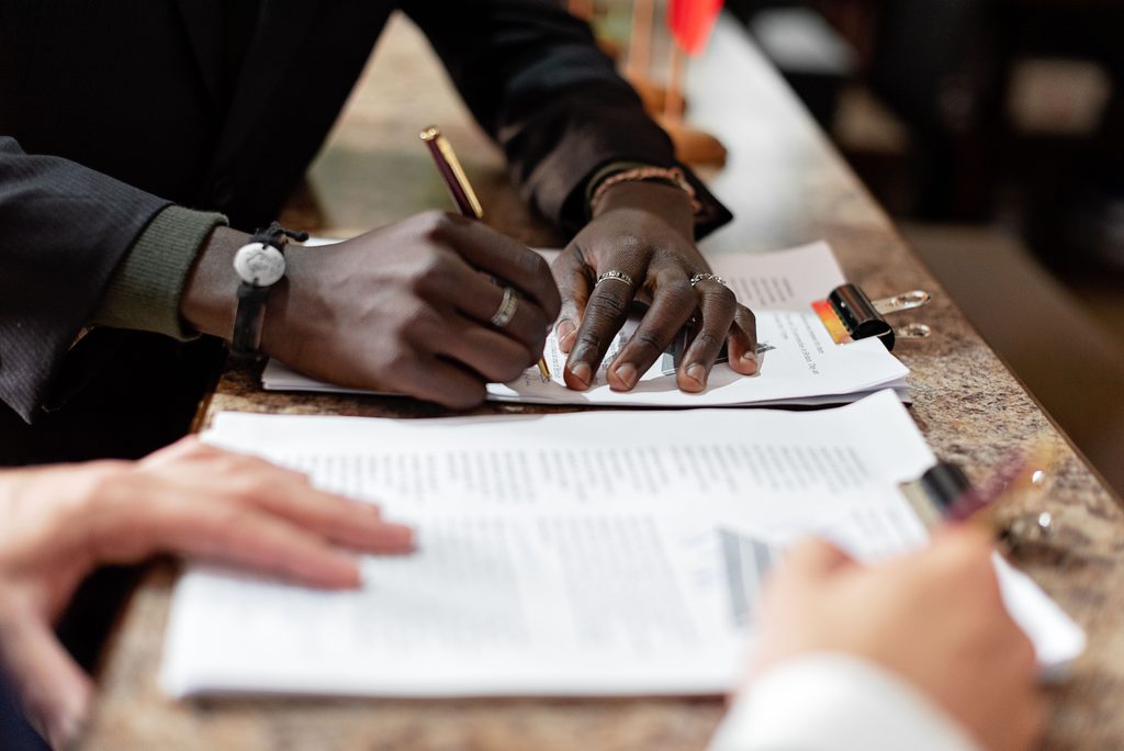 Signing a Spanish mortgage deed at the notary
